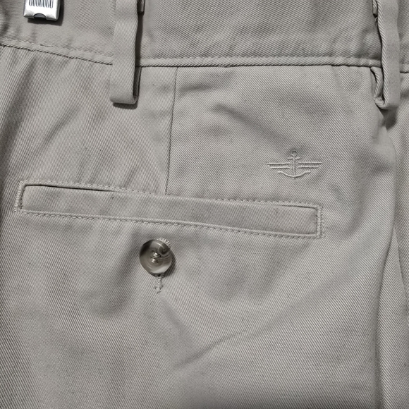 Dockers Signature Classic Fit Khaki Pants Size  40/30 - Picture 5 of 13